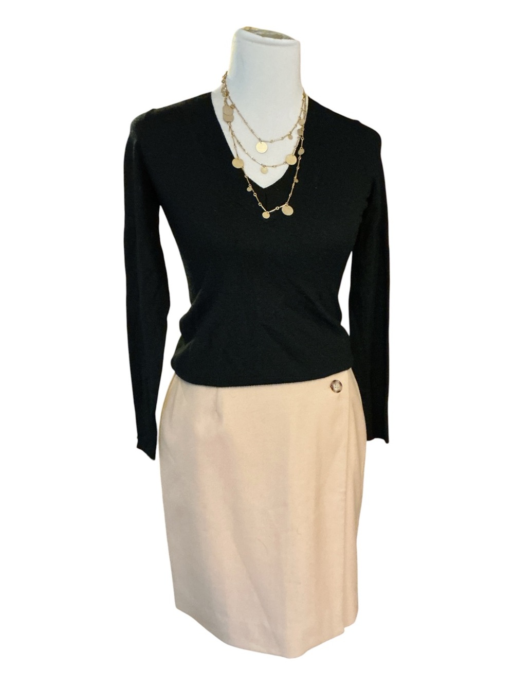 The Limited Black V‑Neck Sweater
